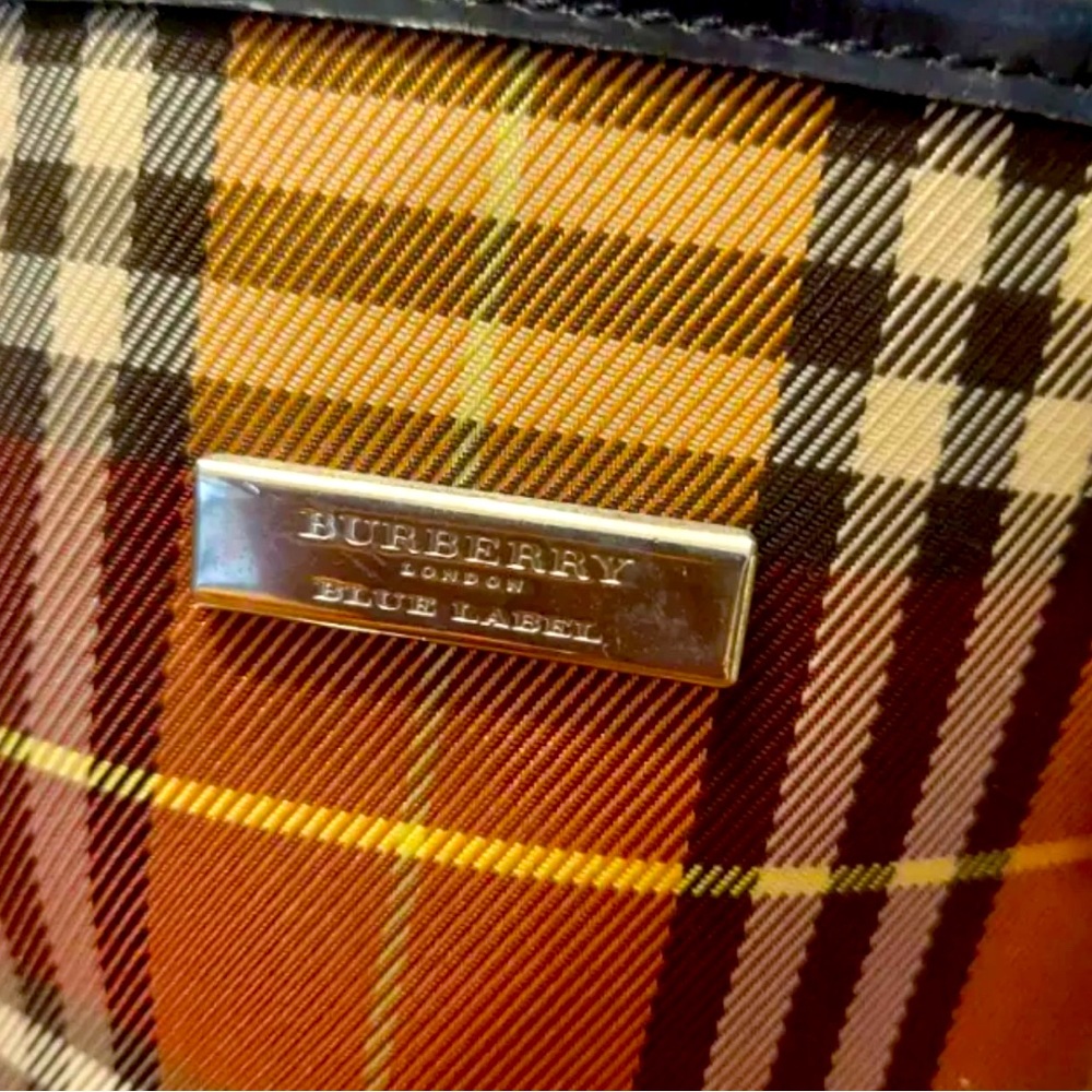 BURBERRY Bucket-shaped tote bag leather check ❤️🌹🌹 - Picture 3 of 13